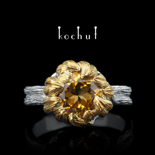 Pfingstrose — silberner Ring mit Citrin, überzogen mit WeißrhODIUM und veredelt mit Gold.