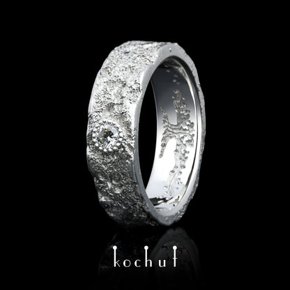 Leib und Seele mit dem Baum des Lebens — Weißgold-Ehering, weißgoldbeschichtet, und Diamant