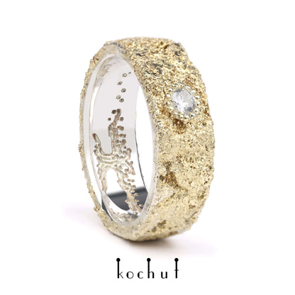 Leib und Seele mit dem Baum des Lebens und Lichtschmiedekunst — Silberhochzeitssilberring mit Gelbgoldfusion und Diamant