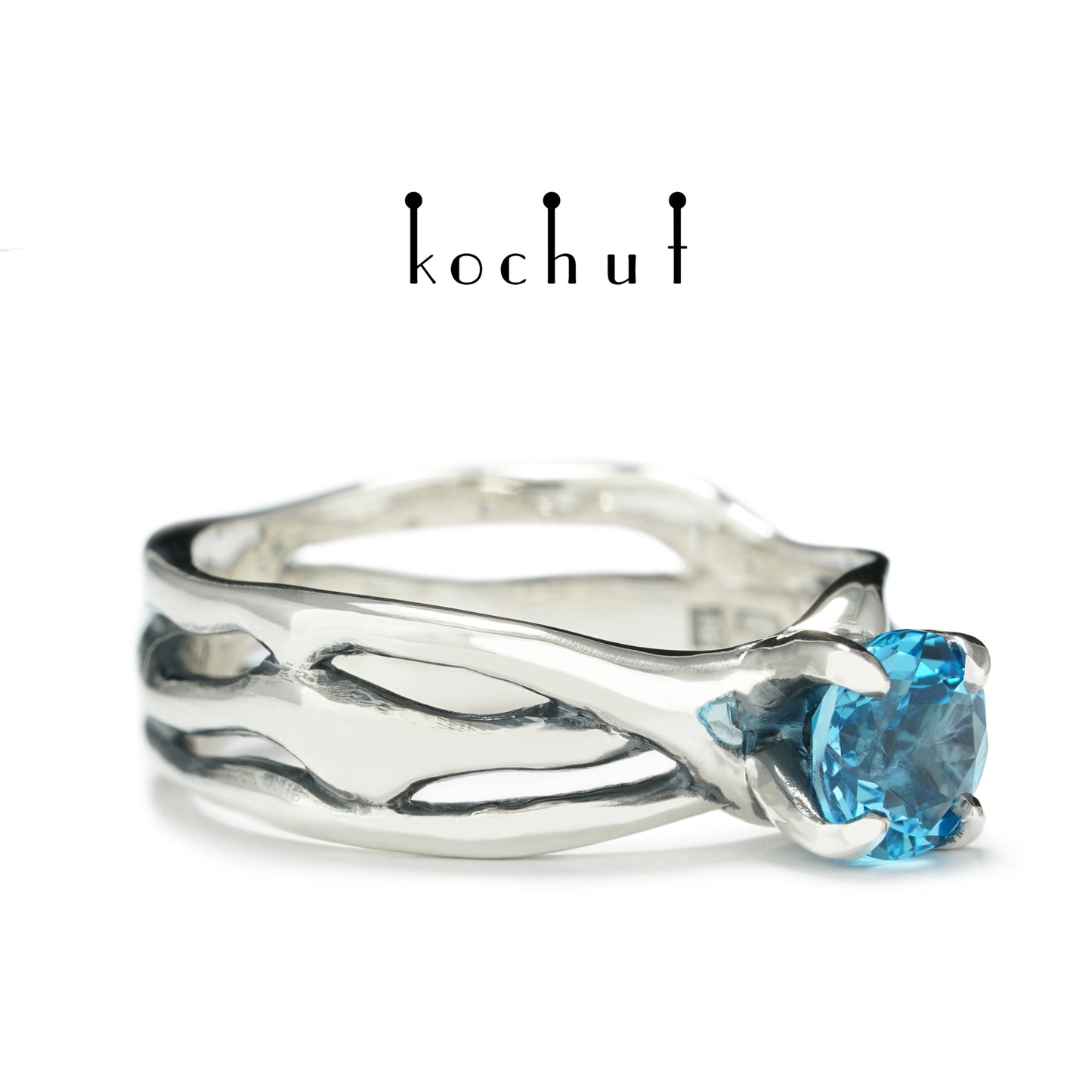 Mein Stern — Ring aus oxidiertem Silber mit Topas