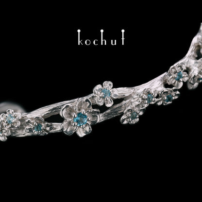 Blumenkrone — Silberarmband mit einem Topas und weißer Rhodium-Beschichtung