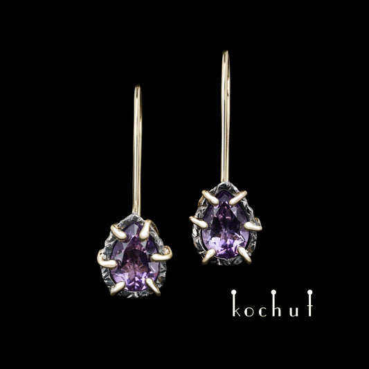 Aurora — Ohrringe aus oxidiertem Silber und Gelbgold mit Amethysten