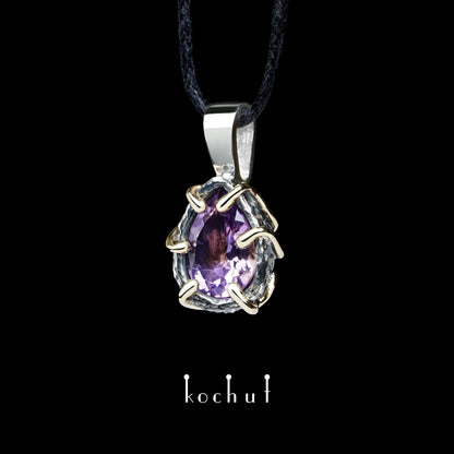 Aurora — Anhänger aus oxidiertem Silber und Gelbgold mit Amethyst