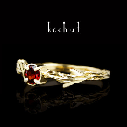 März-Zweig — Ring aus Gelbgold mit Granat