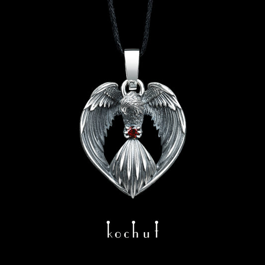 Phoenix — Anhänger aus oxidiertem Silber mit einem Granat