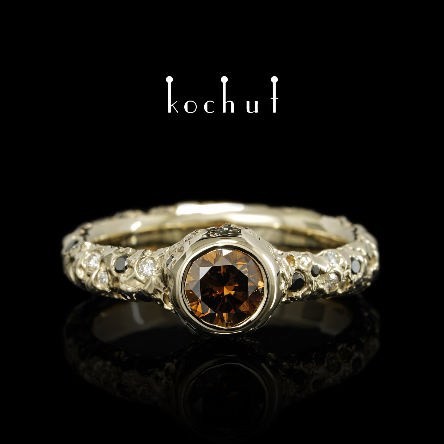 Saturn — Verlobungsring aus Weißgold mit Diamanten