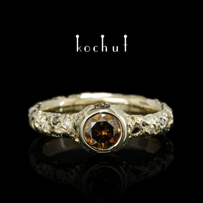 Saturn — Verlobungsring aus Weißgold mit Diamanten