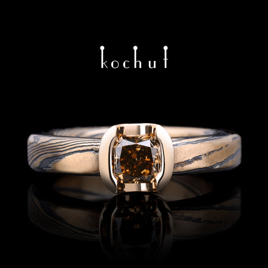 Jugen — Mokume-Ring aus Rotgold und graviertem, oxidiertem Silber mit Diamant, beschichtet mit Oxidation