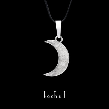 Rose Night — Anhänger aus oxidiertem Silber