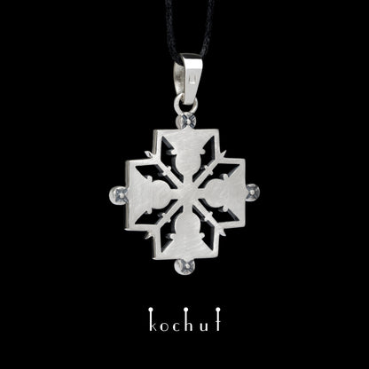 Hutsul-Kreuz — Anhänger aus oxidiertem Silber