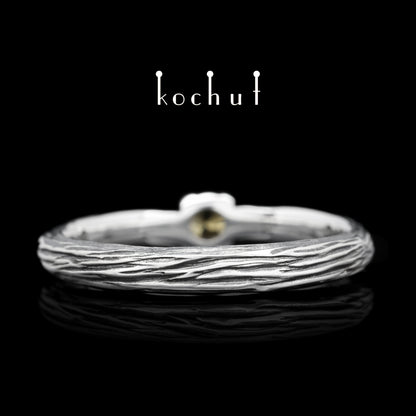 Zartes Zweig — Ring aus oxidiertem Silber mit Citrin