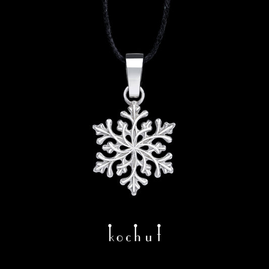 Gerda’s Touch — silbernes Anhänger, plattiert mit weißem Rhodium