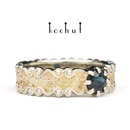 Marquise — Ring aus Weißgold mit Gelbgoldbeschichtung und Saphir
