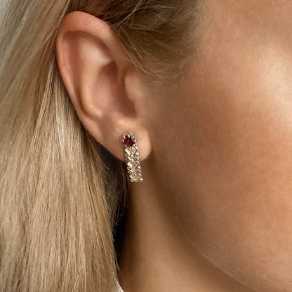 Marquise - silberne Ohrringe mit Goldbeschichtung und Rhodolith-Granaten