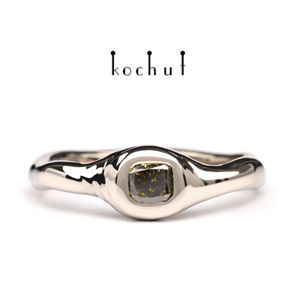 Mantra der Seele — 18K Palladium-Goldring mit Diamant