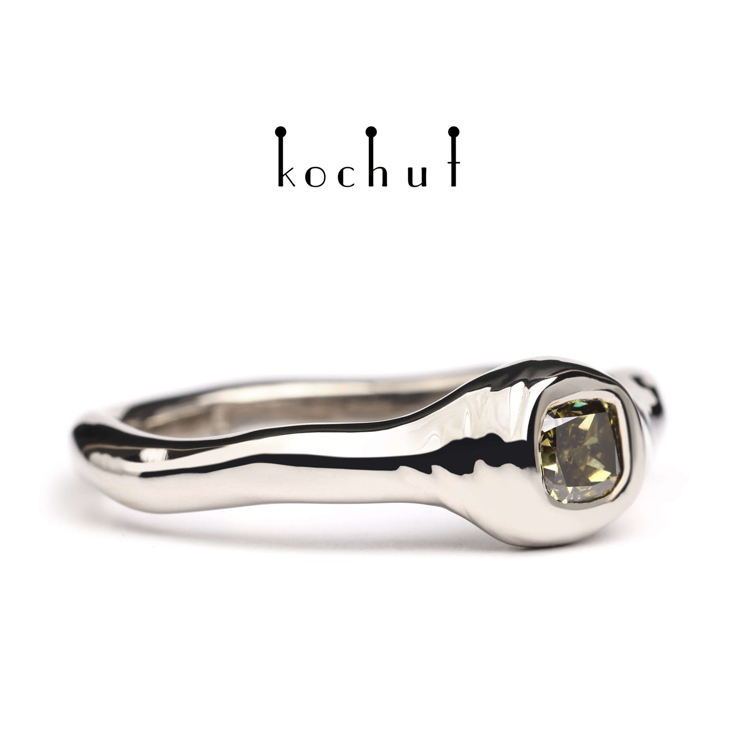 Mantra der Seele — 18K Palladium-Goldring mit Diamant