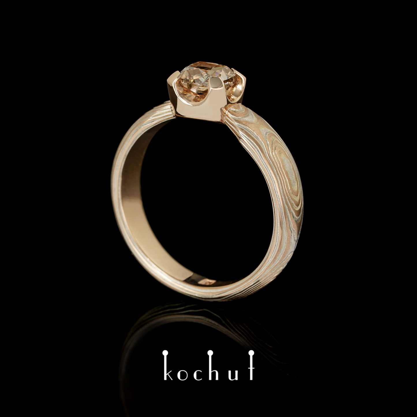 Shibuy — Mokume-Ring aus Rotgold, gravierte Silber mit einem Diamanten