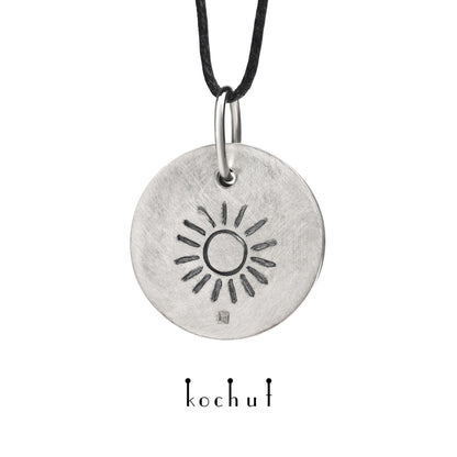 Talisman — Anhänger aus oxidiertem Silber