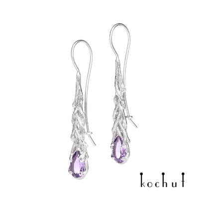 Galadriel — Ohrringe aus Weißgold mit Amethysten, überzogen mit weißem Rhodium