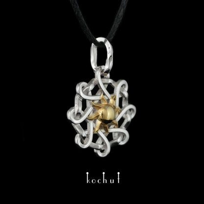 Surya — Anhänger aus Weißgold, überzogen mit Goldplattierung und Weißrhodium