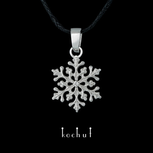 Gerda’s Touch — silbernes Anhänger mit Diamant, beschichtet mit weißem Rhodium