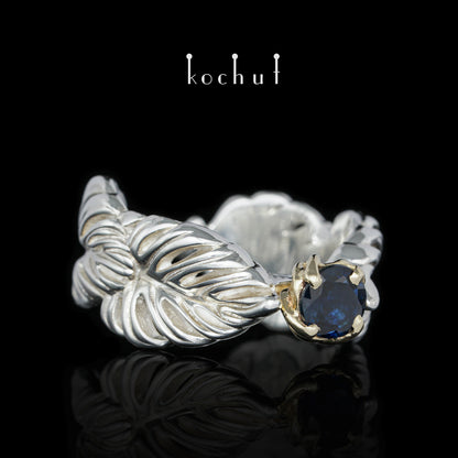 Umarmung der Liane — Ring aus Gelbgold und Silber mit Saphir
