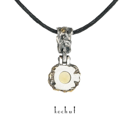 Sonniger Wald — Anhänger aus oxidiertem Silber mit Citrin und vergoldet