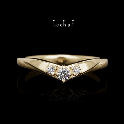 Meine Dame — Gelbgoldring mit Diamanten