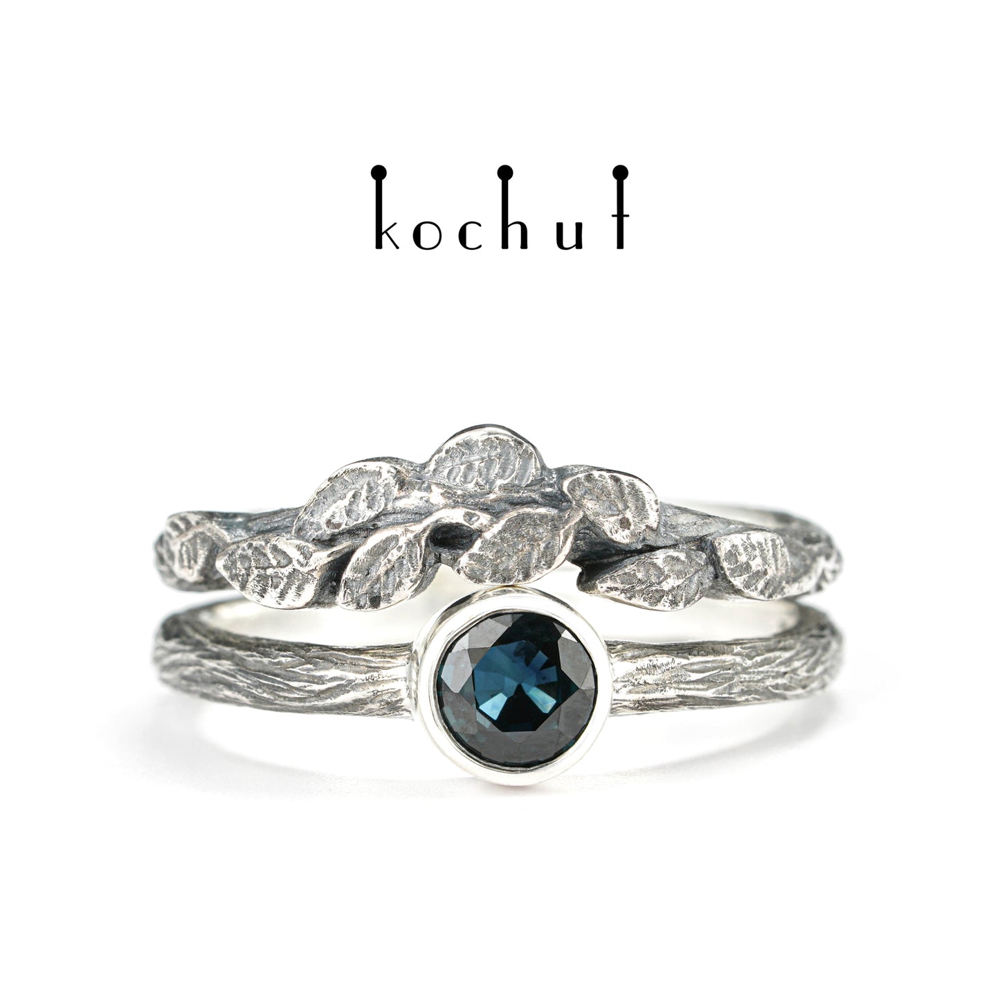 Erstes Treffen — Ring aus oxidiertem Silber mit Saphir