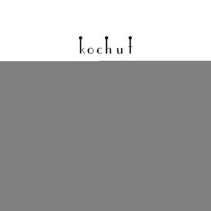 In Freude und Leid: Halbe — Platin-Ehering mit Diamant