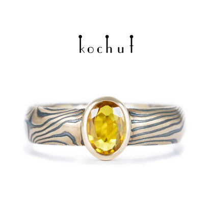 Sophora-Nektar — Mokume-Ring aus Rotgold mit graviertem und oxidiertem Silber sowie gelbem Saphir