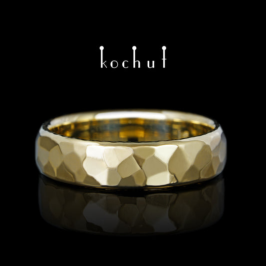Licht — Ehering aus Gelbgold