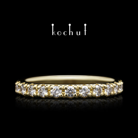 Mein Orbit — ein Verlobungsring aus Gelbgold mit Diamanten