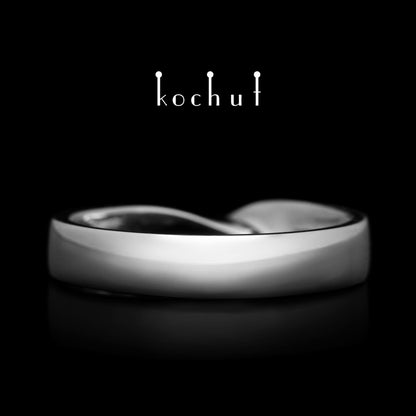 Mobius-Band — Weißgold-Ehering mit weißem Rhodium überzogen