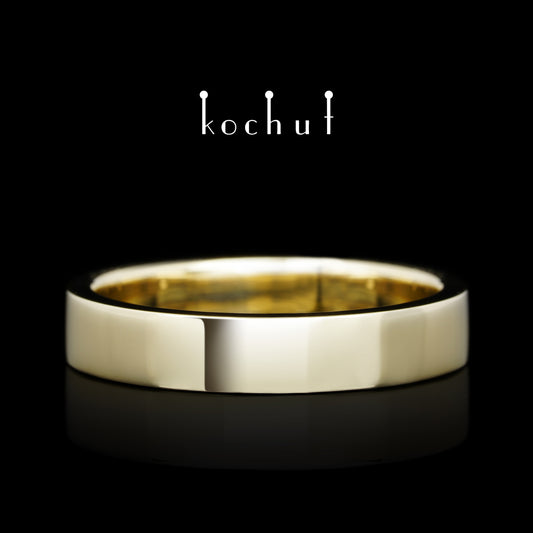 Minimalismus — Ehering aus Gelbgold