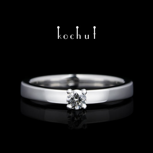 Unschuld — Verlobungsring aus Weißgold mit Diamant, beschichtet mit weißem Rhodium