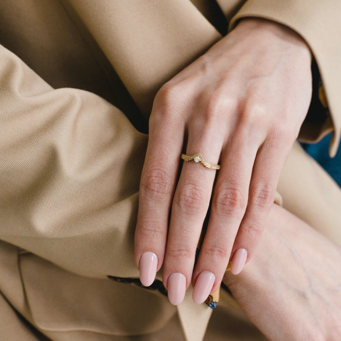 August-Schatz — Ring aus Gelbgold mit Diamant