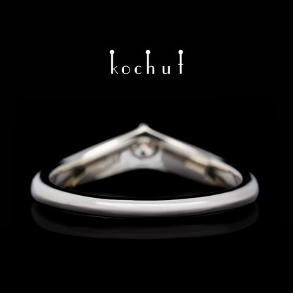 Meine Dame — Ring aus Palladium-Gold mit Diamanten