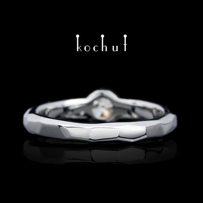 Absolute — Verlobungsring aus Weißgold mit einem Diamanten, rhodiniert mit Weißrhodium