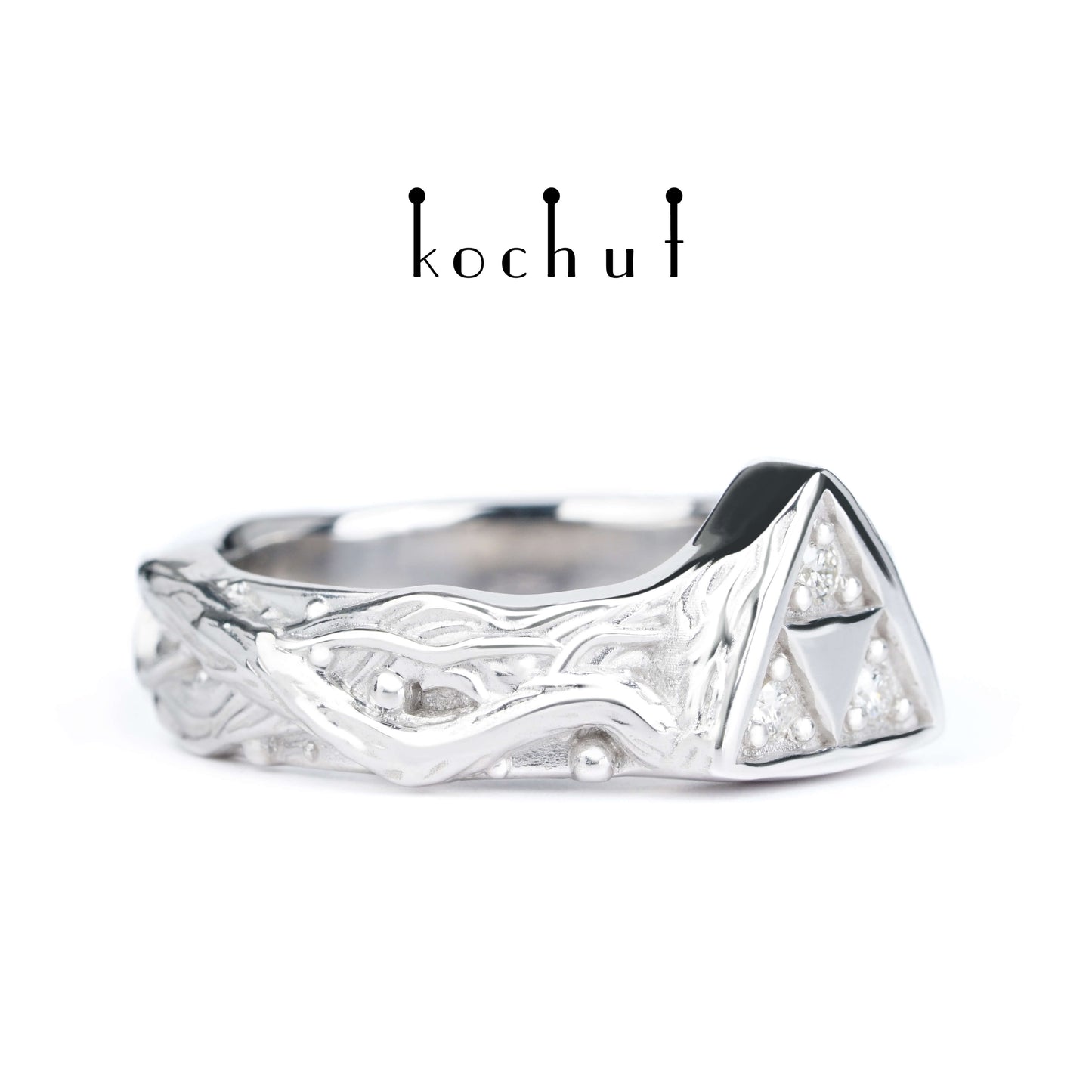Triforce — silberner Ring mit Diamanten, überzogen mit weißem Rhodium