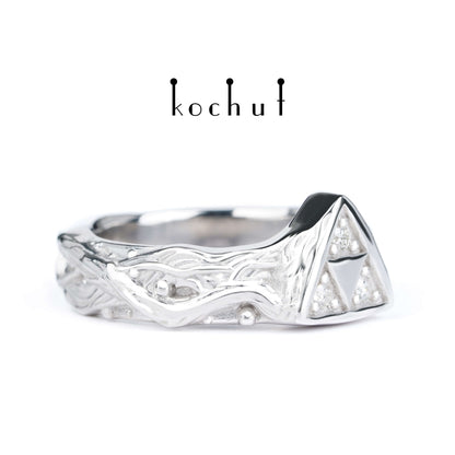 Triforce — silberner Ring mit Diamanten, überzogen mit weißem Rhodium
