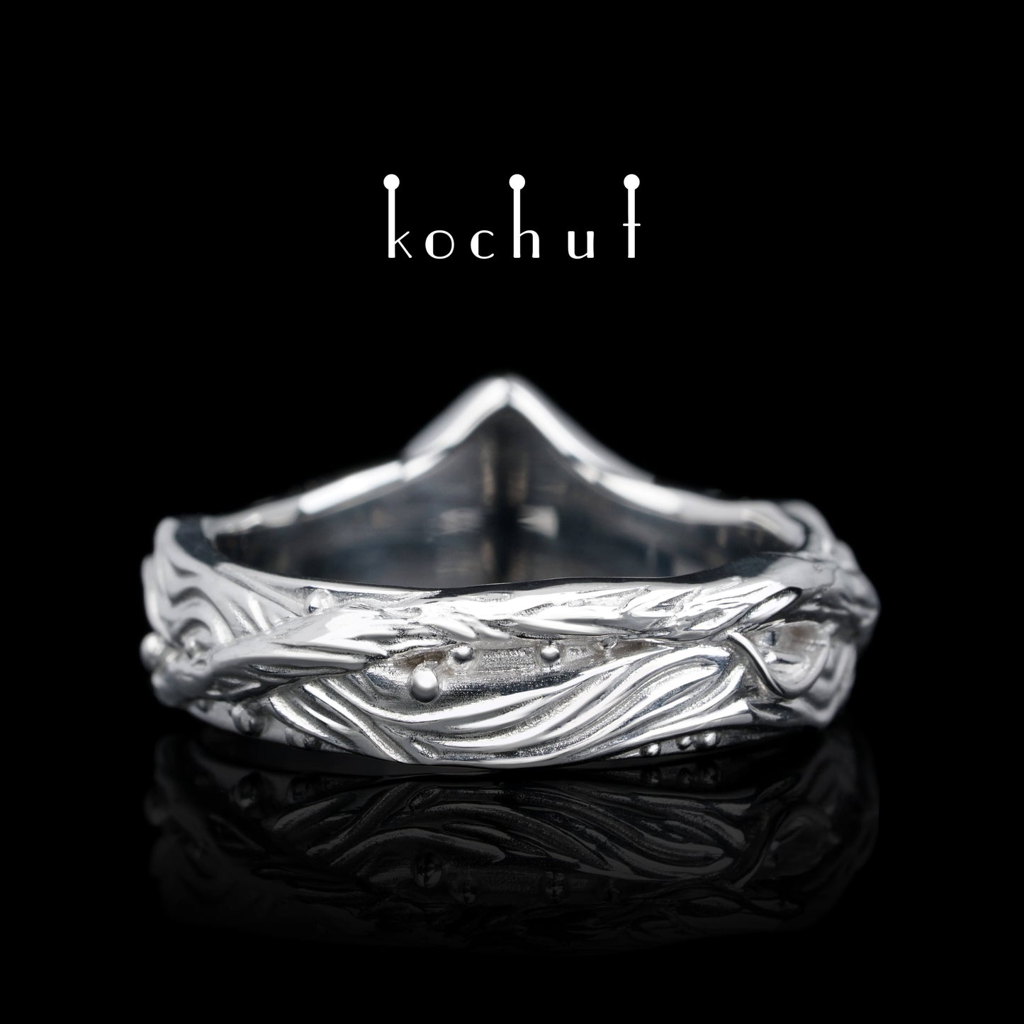 Triforce — silberner Ring mit Diamanten, überzogen mit weißem Rhodium