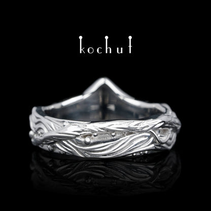 Triforce — silberner Ring mit Diamanten, überzogen mit weißem Rhodium