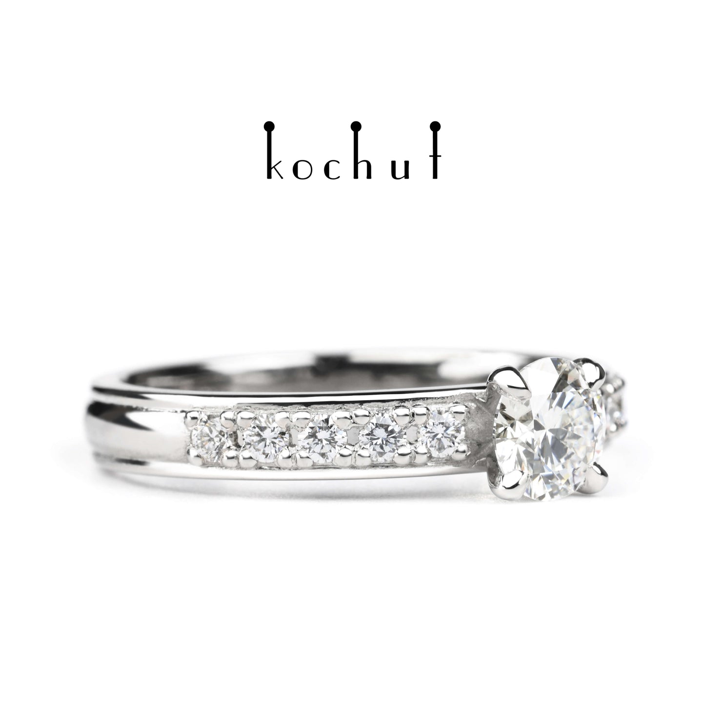 Eternity — Ring aus Platin mit Diamanten