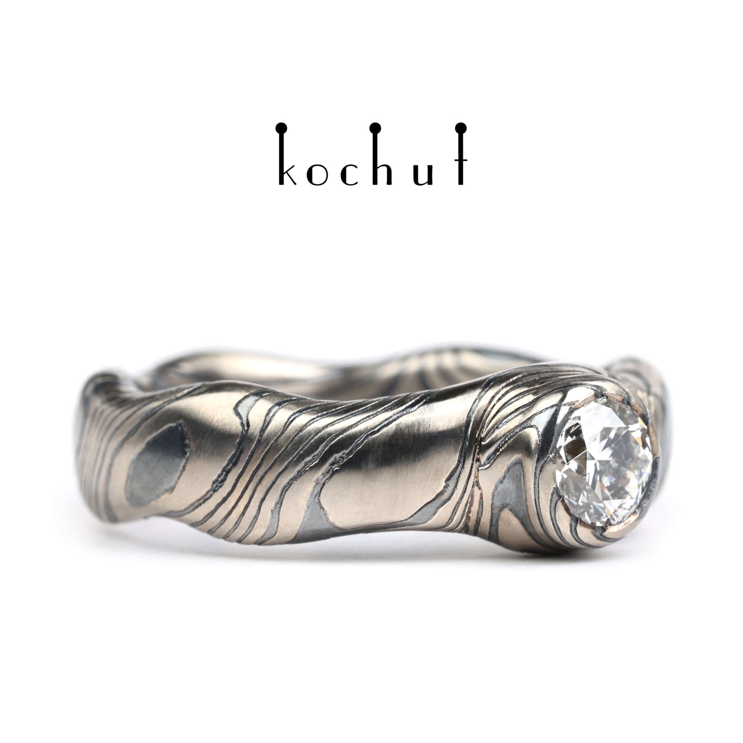 Polarlichter — Mokume-Ring aus Palladium-Gold und graviertem, oxidiertem Silber mit Diamant