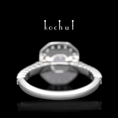 Majesty — Verlobungsring aus Weißgold mit Diamanten, platiert mit weißem Rhodium