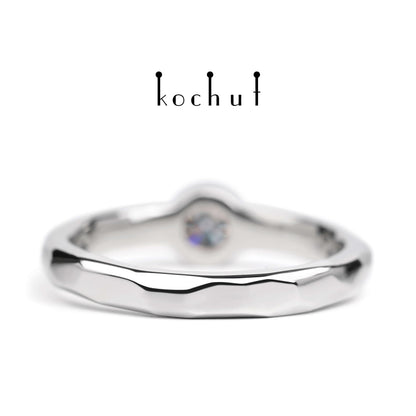 Absolute — Verlobungsring aus Platin mit einem Diamanten