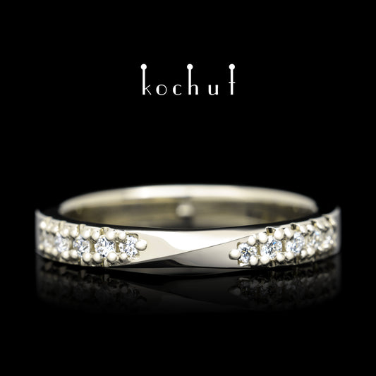 Meine Inspiration — Ring aus Weißgold mit Diamanten