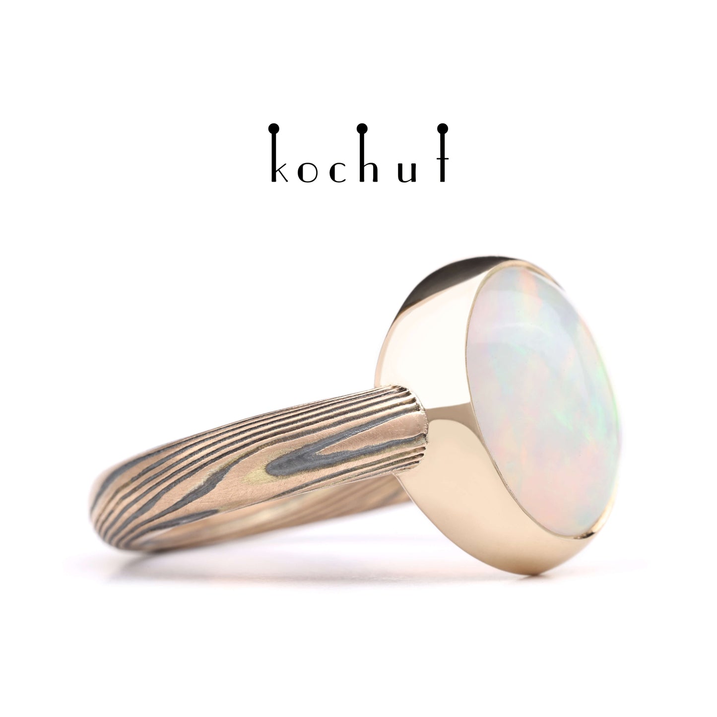 Haiku — Mokume-Ring aus Rotgold, graviertem und oxidiertem Silber mit Opal