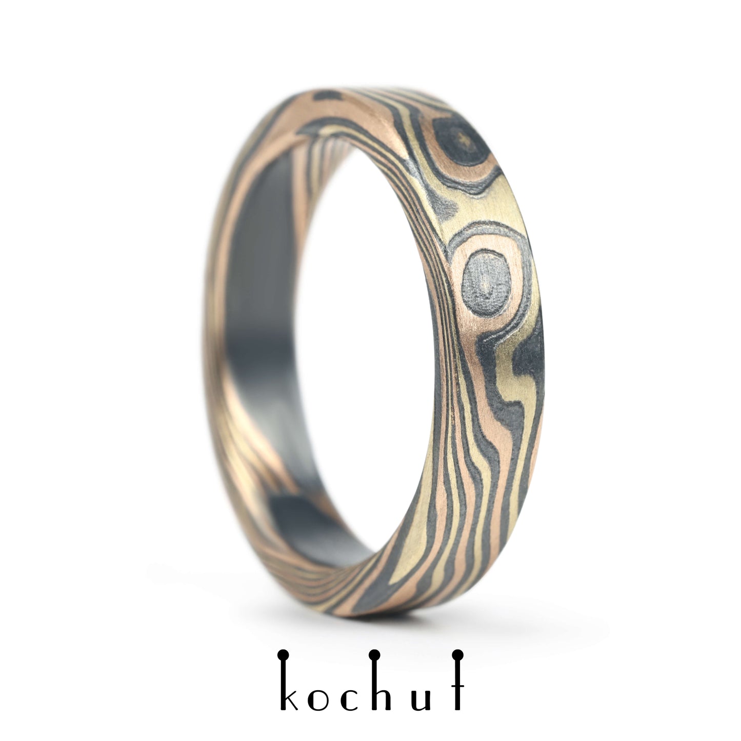 Kanso — Mokume-Ehering aus Rotgold, Gelbgold sowie graviertem und oxidiertem Silber